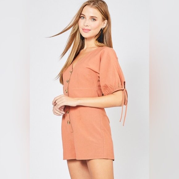 Entro | Sweeter Days Utility Puff Sleeve Retro Button Down Romper Olive Green - Picture 8 of 14